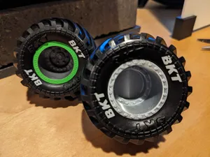 Replacement Wheel for 1:24 Die-cast Monster Truck