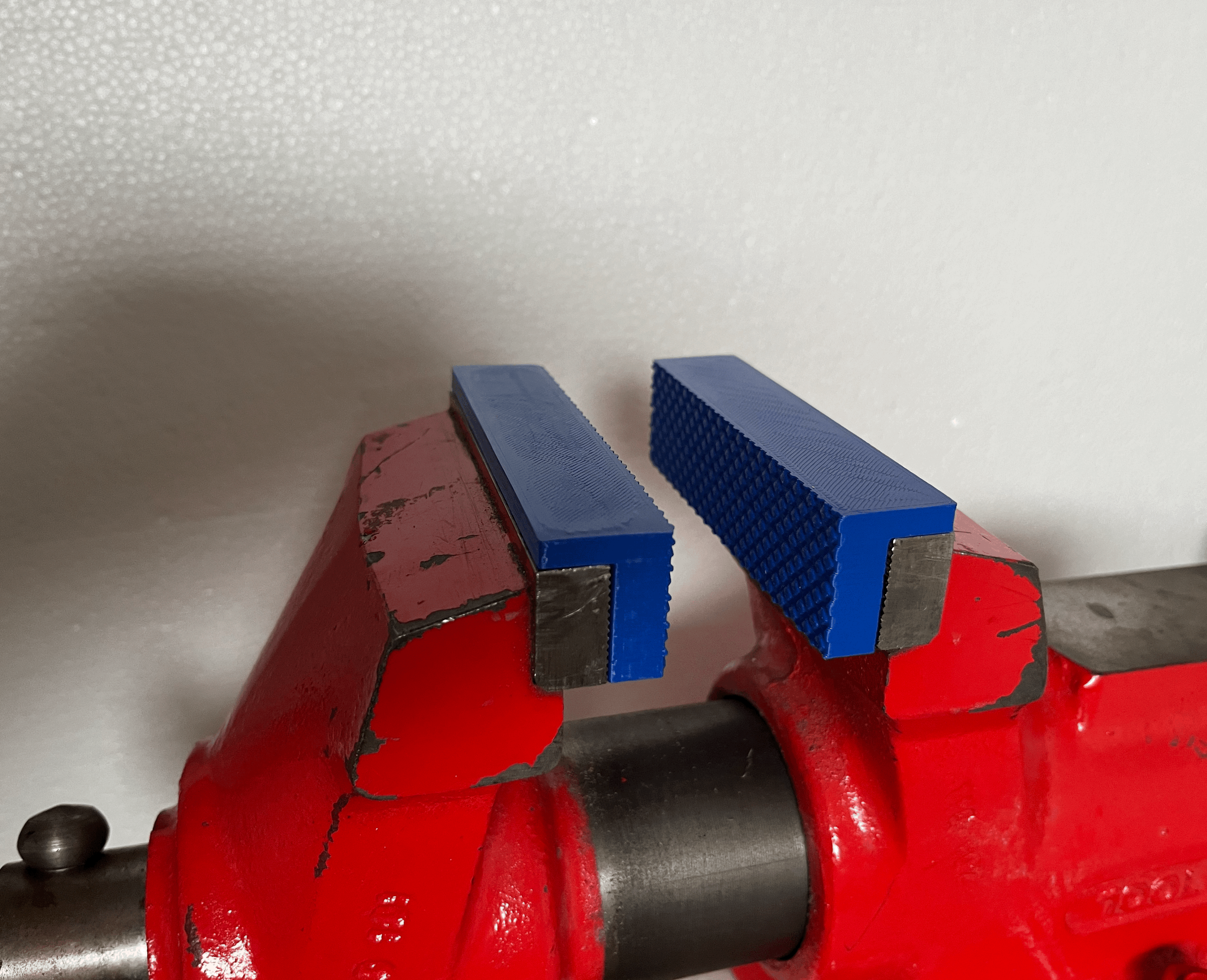Čelisti pro svěrák YORK (100mm) / Jaws for YORK vise (100mm)