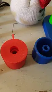 Yarn Stand Weight v1.1 with Threaded Lid for JeepingJohnny's CSM