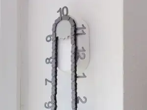 Chain Clock