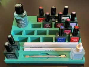 Manicurist Green Flash nail polish stand