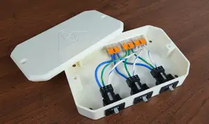 Parameterized Wago WINSTA MINI pluggable power distribution box