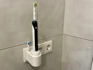 Minimalist Oral-B Braun Electric Toothbrush Wall Mount