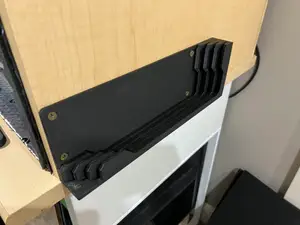 Wall mountable build plate holder for Bambu or any other similarly size plates