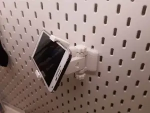 Adjustable Skadis phone mount