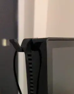 Earphone hook for Monitor LG 32GQ950