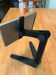Adjustable iPad Air 2 mount