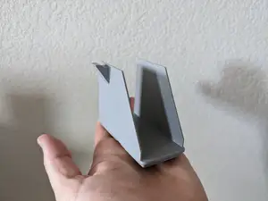 Deskfinity Remix - Gridfinity Wallet Holder with Key Hook