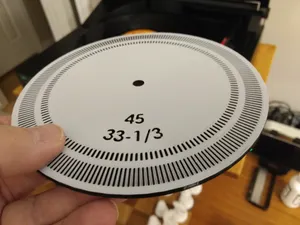 Strobe disc for turntable speed checking