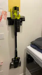 Ryobi ONE+ HP 18V Cordless Pet Stick Vac Wall Mount