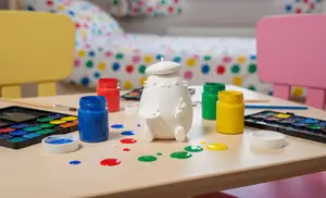 Pusheen the Artist Figurine