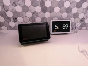 Pi Foundation 7" screen and Raspberry Pi Kiosk