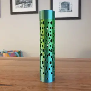 Bubble pencil case box screw top