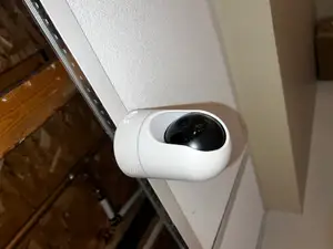 Eufy Security Indoor Cam 2K Pan & Tilt Suspended ceiling mounting bracket
