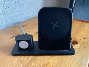 Apple 2 in 1 Charging Dock with Ikea Livboj QI
