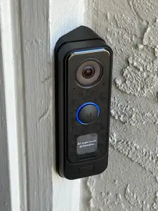 Ubiquiti Unifi G4 Doorbell Pro Parametric Wedge Mount