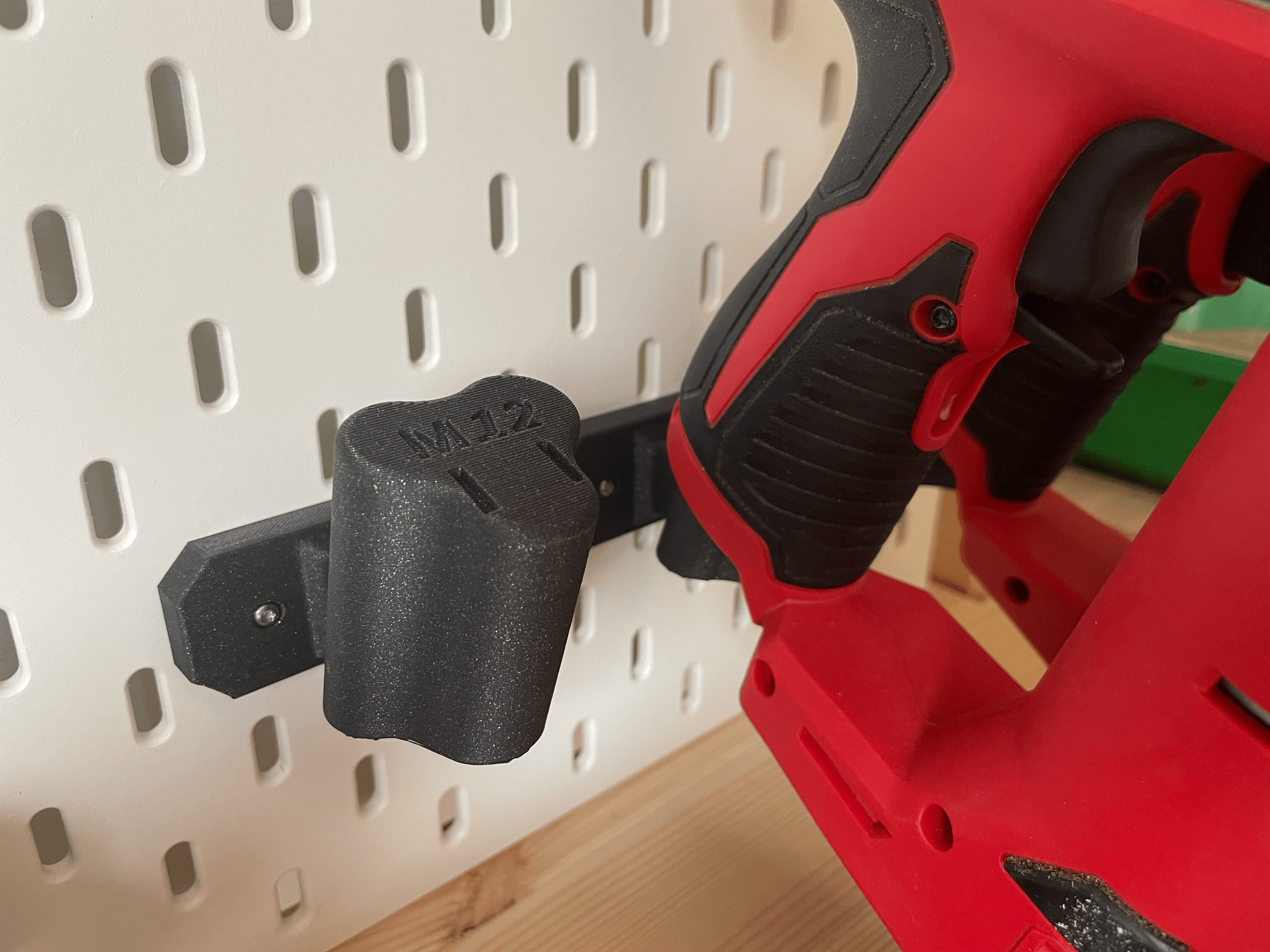 Milwaukee M12 tool holder for Ikea Skadis