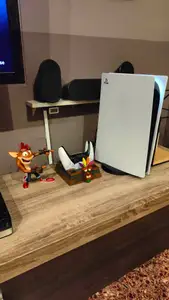 PS5 Crash Bandicoot controller base