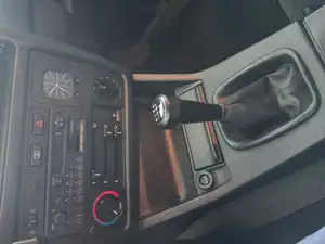 BMW E30 shifter/gear knob