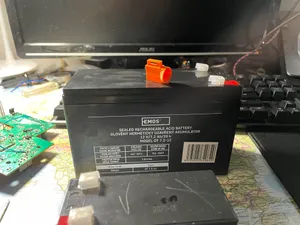 Flashlight plastic body
