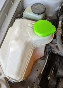 1993-2002 Corolla/Geo/Chevrolet Prism Washer Fluid Cap