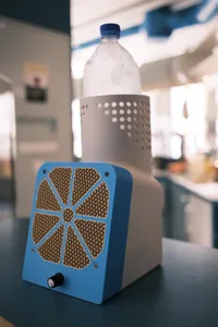 Bottle Fan – Desk Fan with Ice Bottle Cooling (120 mm PC Fan)