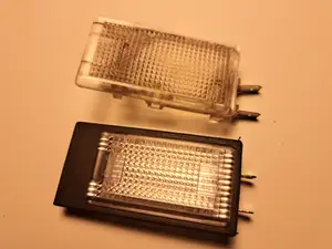 Opel Astra H Glove compartment light adapter/frame