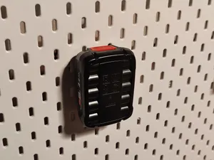 Skadis Bosch 18V Battery Holder - Power for All