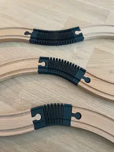 Flexible/Bendable Brio rails in 3 sizes