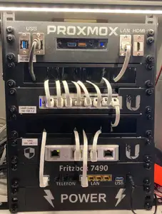 10" Unifi + Fritzbox 7490 + Intel NUC - Network Rack Project