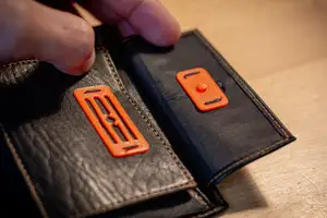 very flat snap fastener - i.e. for wallets or fabric