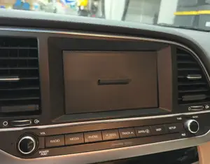 2017 Hyundai Elantra Screen Cover