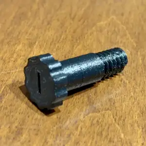 Adjusted/remixed bushing screw for 3D-Printed Yarn Winder model originally by BGDglider