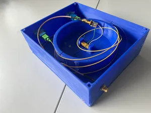 Piezoelectric actuator fiber stretcher