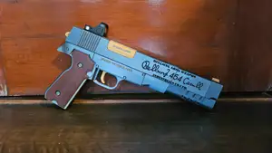 Hellsing 454 Casull but more 1911 (31k-H311)