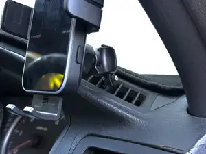 Prado (120) Upper Vent Phone Holder Adapter
