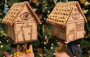 Baba Yaga Gingerbread House (Cake Stand + Cookie cutter)
