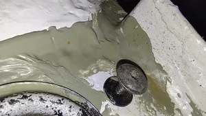 Plastová matice do plechu škoda