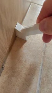 Silicone glue corner spatula with FreeCAD file