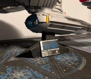 Compact Stand for LEGO 10356 "Star Trek: U.S.S. Enterprise NCC-1701-D"