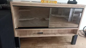 Noha pod skřínku (terarium) / leg for cabinet - terarium