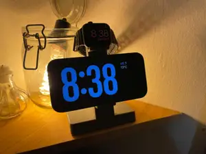 Magsafe dock for iPhone and Apple Watch (Landscape mode)
