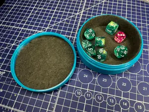 Round dice tray + storage (parametric)