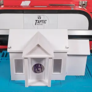 WyzeHouse - Wyze Cam V3 Birdhouse