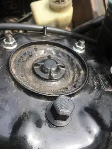 Bmw E30 - front strut pin nut cap