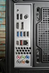 MSI Pro Z690-A Rear IO Shield