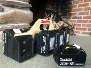 Rugged Makita Battery Holder