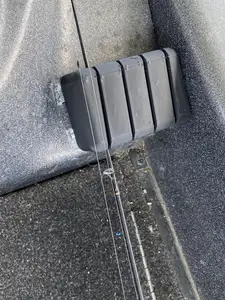 Rod tip holder for boat