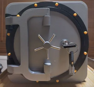 Vault Safe Box with lock (tweaked)