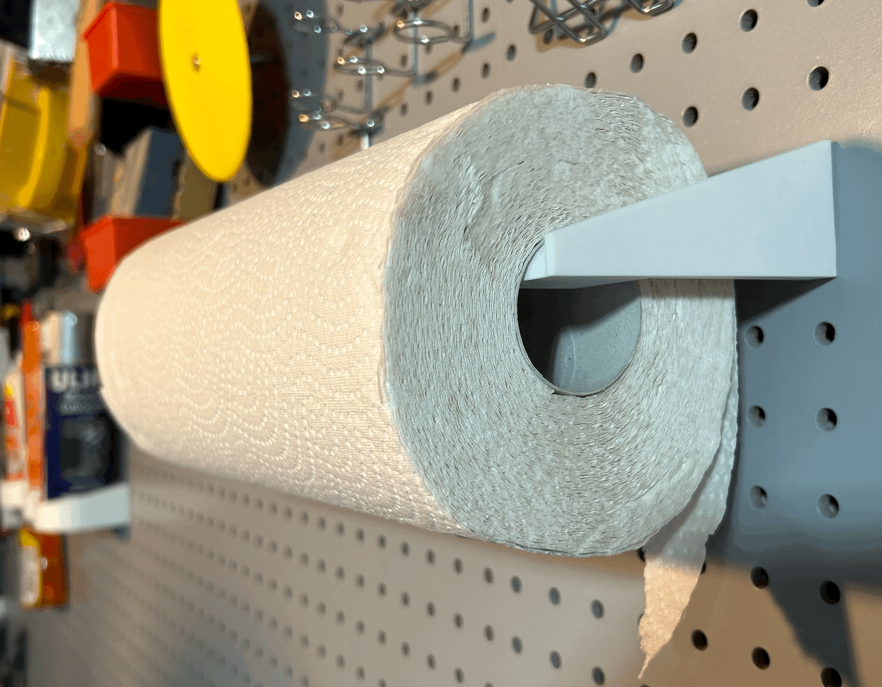 Minimal pegboard paper towel roll holder: fully parametric!